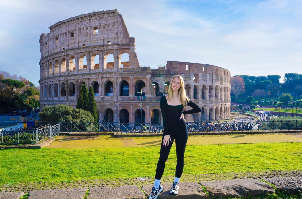 Anya Olsen: Age, Career, Boyfriend, Education & Net Worth