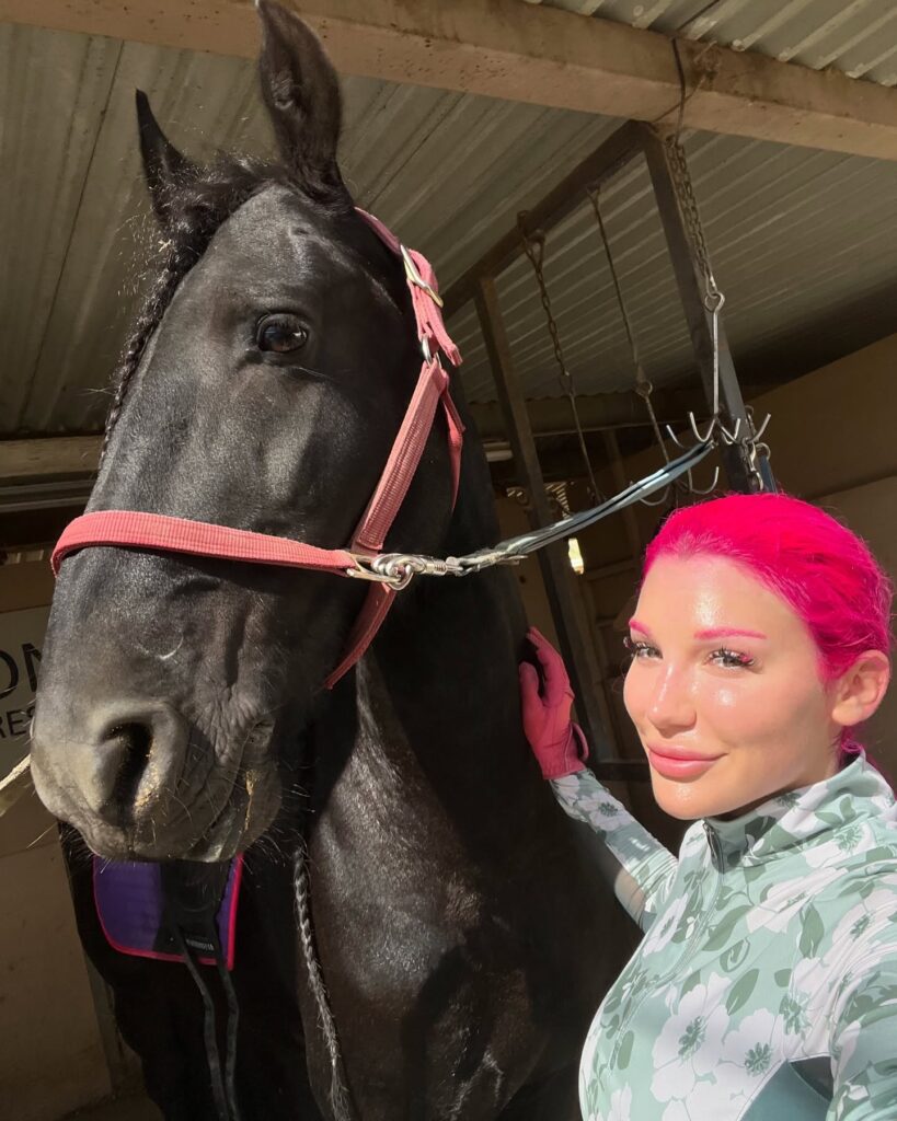 Lily Lou: Complete Bio, Age, Career & Net Worth 2025