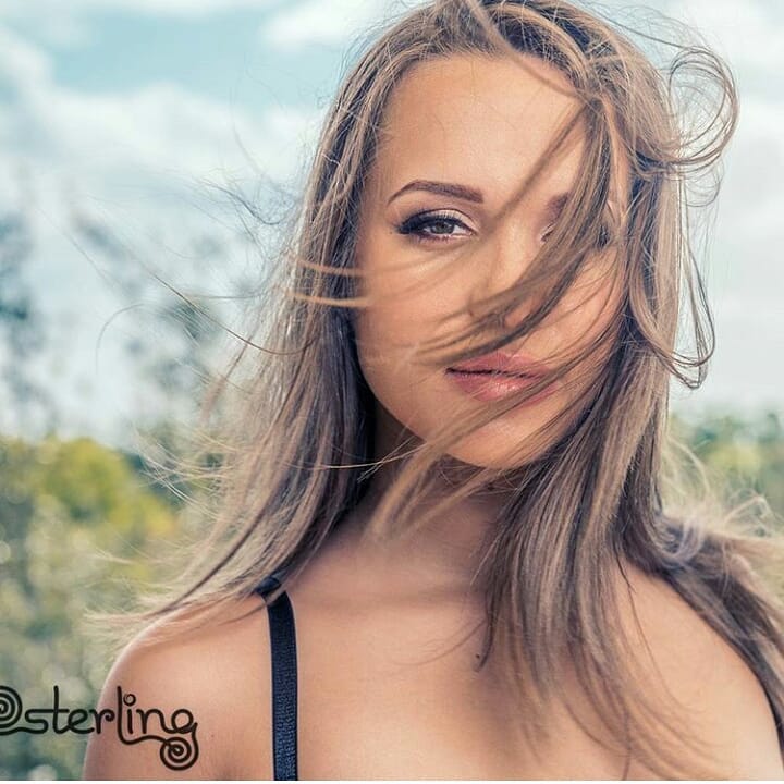 Liza Rowe Biography: Age, Net Worth, Career & Life Story